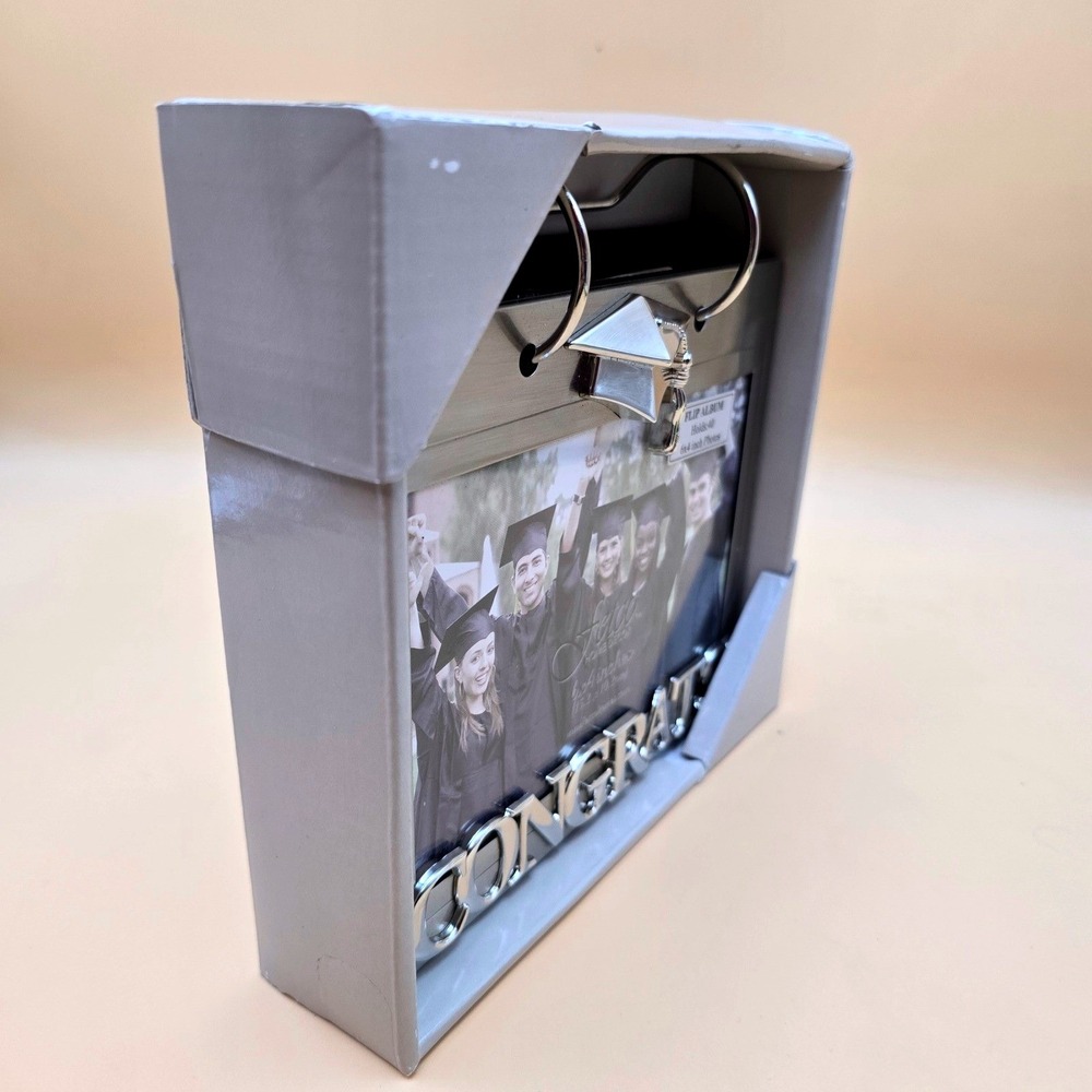 Fetco Graduation Flip Photo Album 4x6 Silver Metal‎ Congrats Grad Cap P655864 - Picture 5 of 9